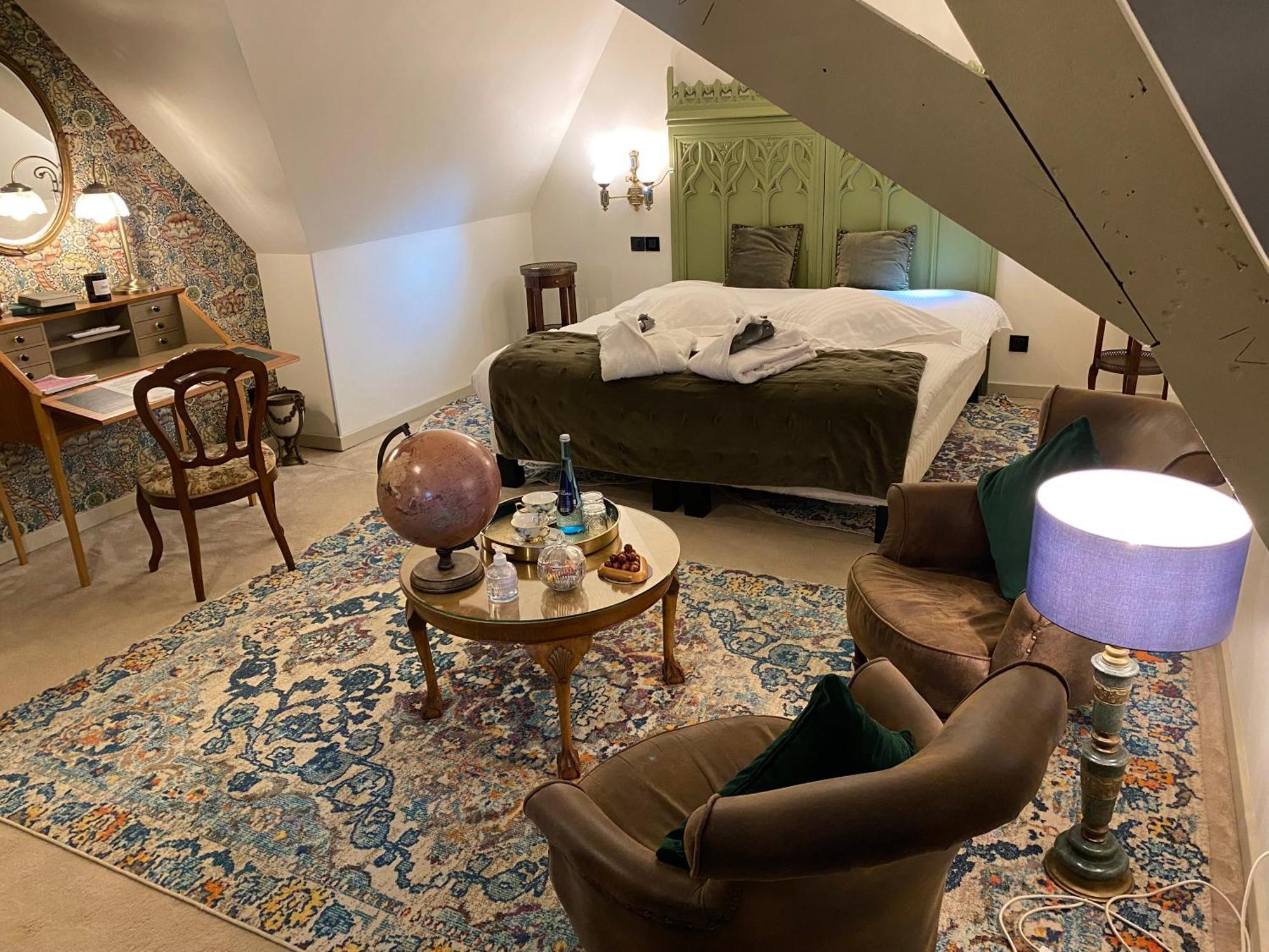 Au Petit Manoir 3*